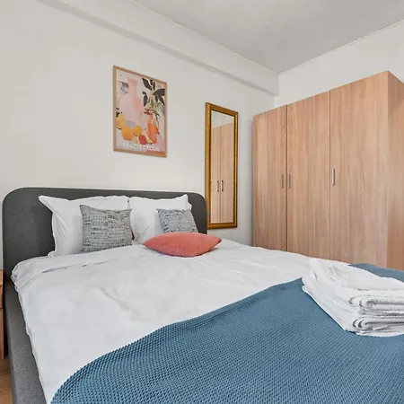 2-bedroom With Private Garden & Bbq Appartamento